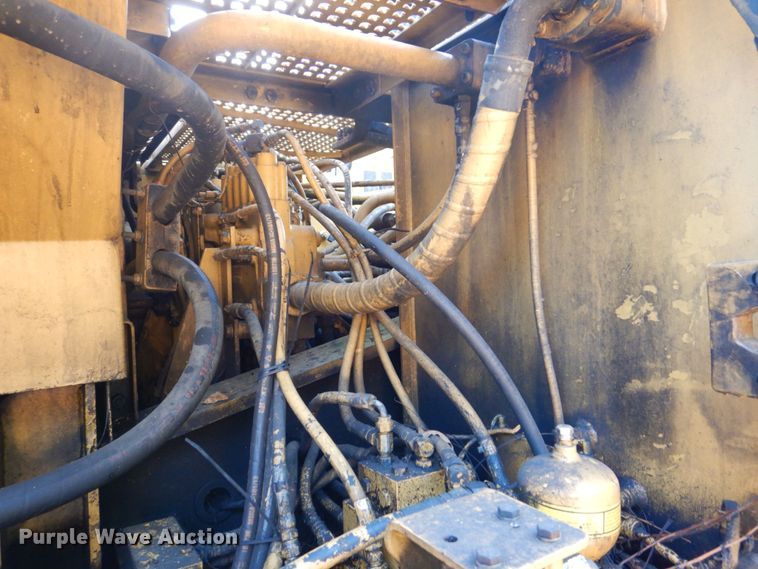 image for item DS8227 1993 Caterpillar 325L  excavator