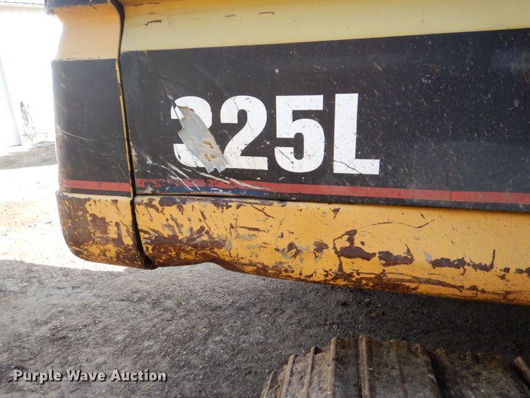 image for item DS8227 1993 Caterpillar 325L  excavator