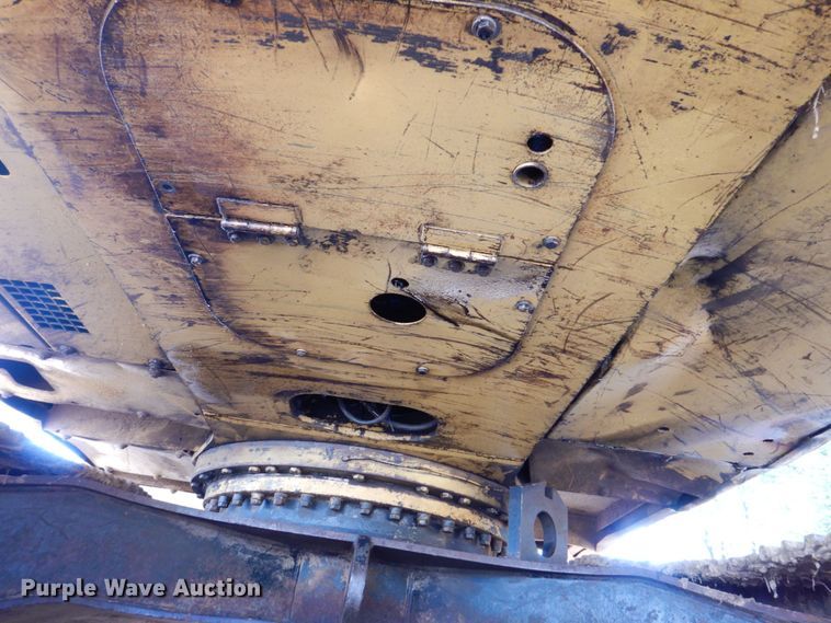 image for item DS8227 1993 Caterpillar 325L  excavator