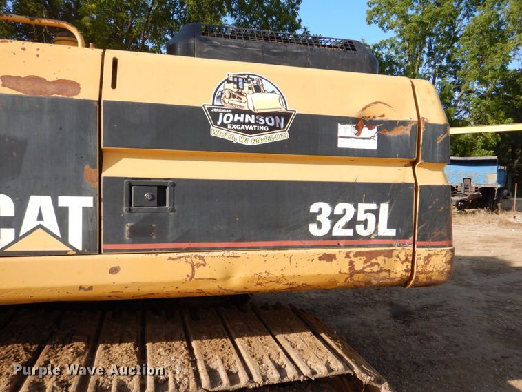 image for item DS8227 1993 Caterpillar 325L  excavator