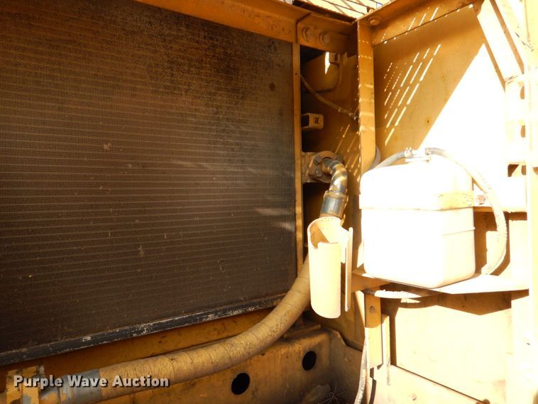 image for item DS8227 1993 Caterpillar 325L  excavator