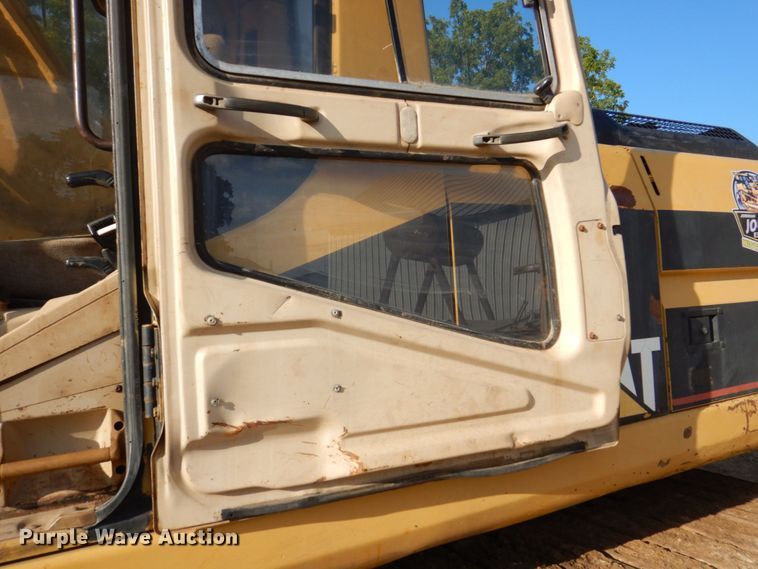 image for item DS8227 1993 Caterpillar 325L  excavator