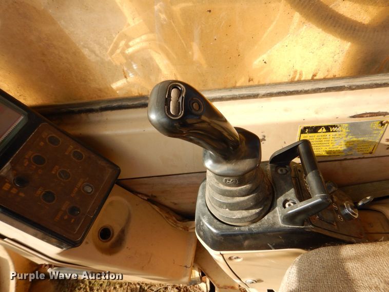 image for item DS8227 1993 Caterpillar 325L  excavator