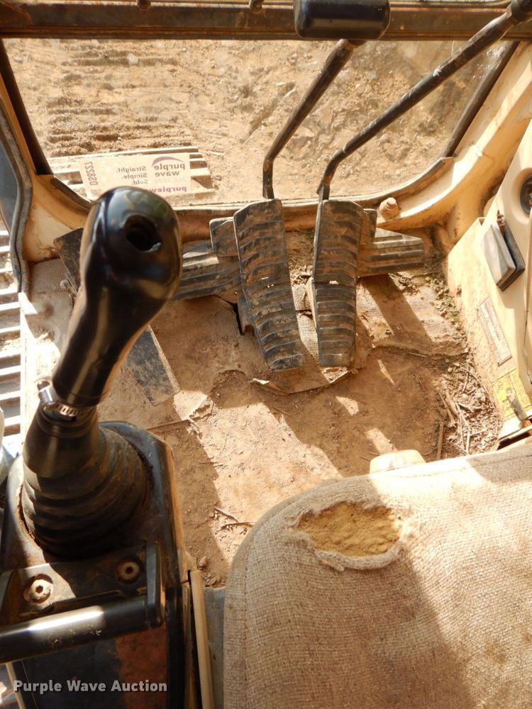 image for item DS8227 1993 Caterpillar 325L  excavator