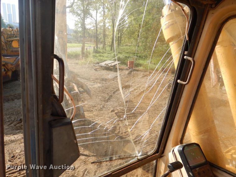 image for item DS8227 1993 Caterpillar 325L  excavator