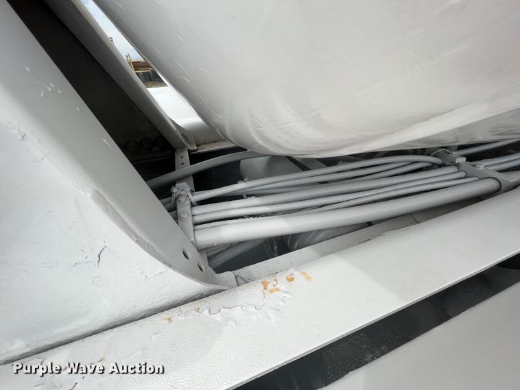 image for item IA9107 2002 Volvo VHD  ready mix truck