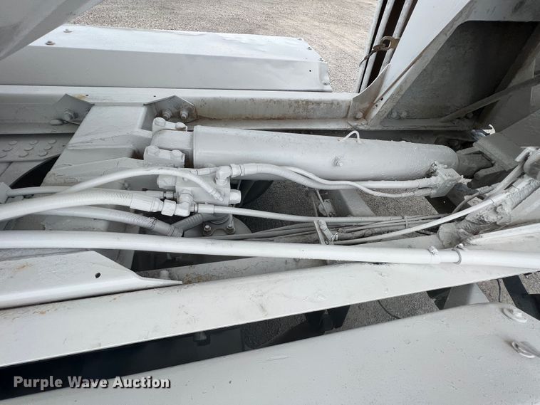 image for item IA9107 2002 Volvo VHD  ready mix truck