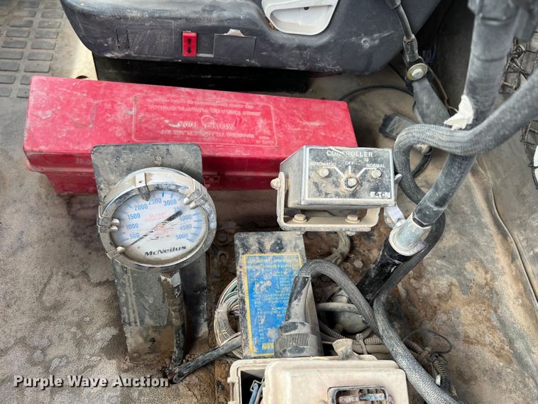 image for item IA9107 2002 Volvo VHD  ready mix truck