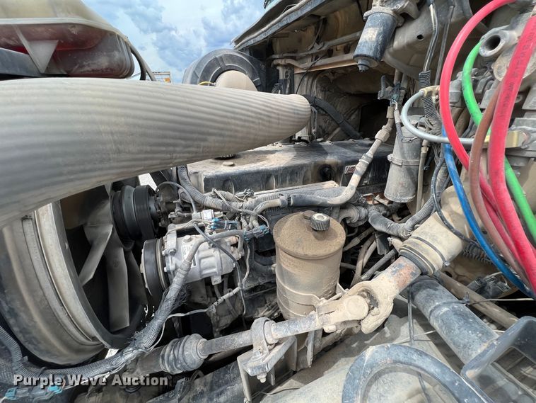 image for item IA9107 2002 Volvo VHD  ready mix truck