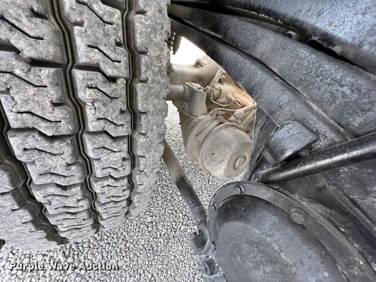 image for item IA9107 2002 Volvo VHD  ready mix truck