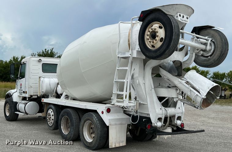 image for item IA9110 2002 Volvo VHD  ready mix truck