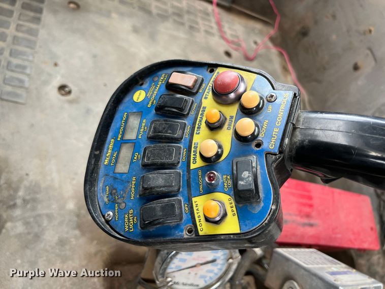 image for item IA9110 2002 Volvo VHD  ready mix truck