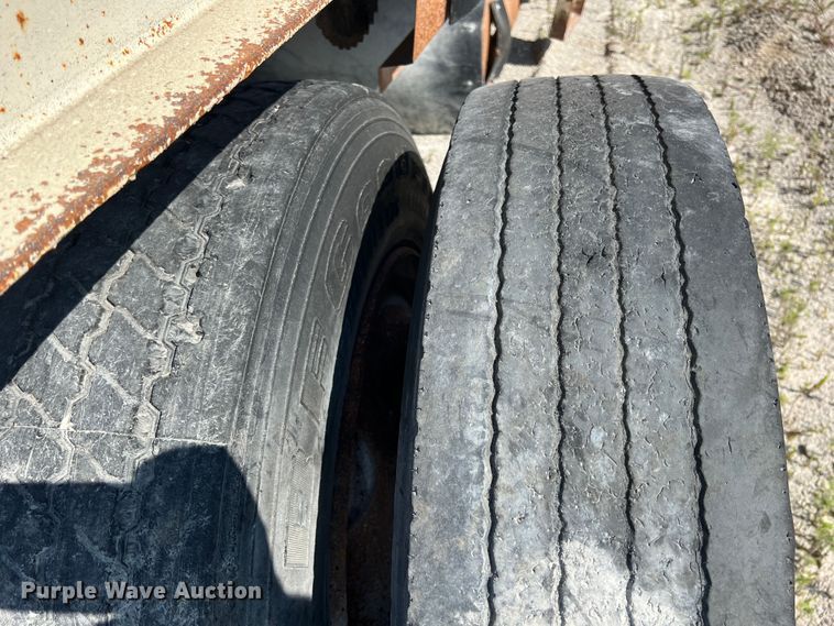 image for item IA9124 Shop built  conveyor