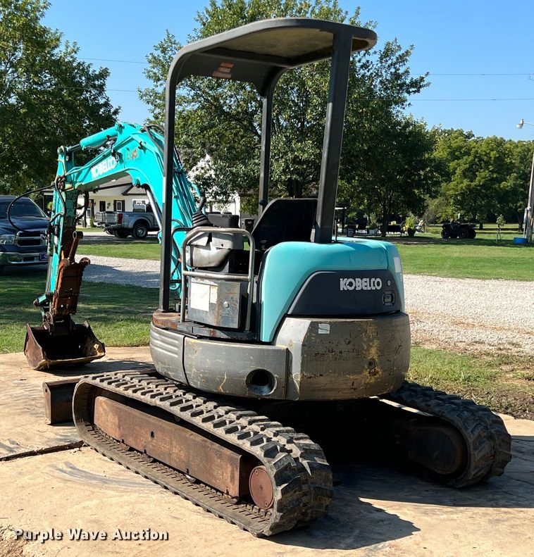 image for item IA9138 Kobelco 35SR  mini excavator