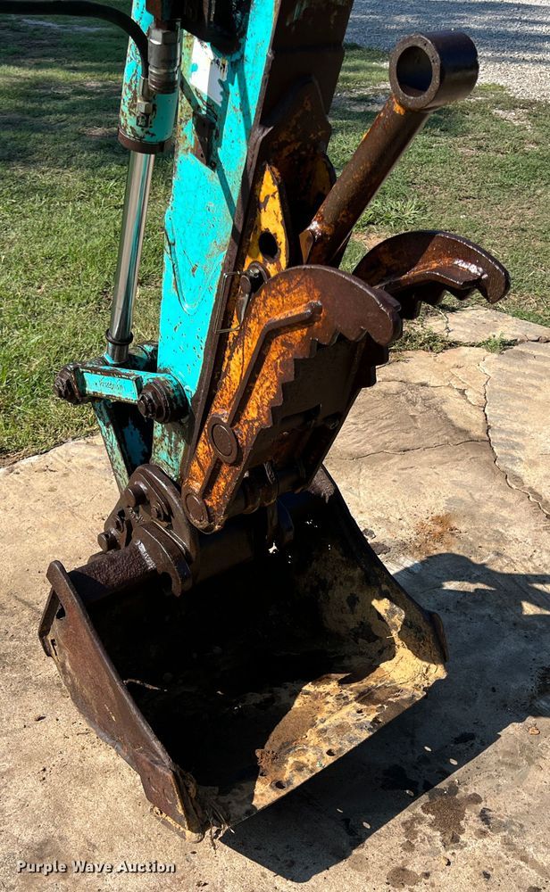 image for item IA9138 Kobelco 35SR  mini excavator