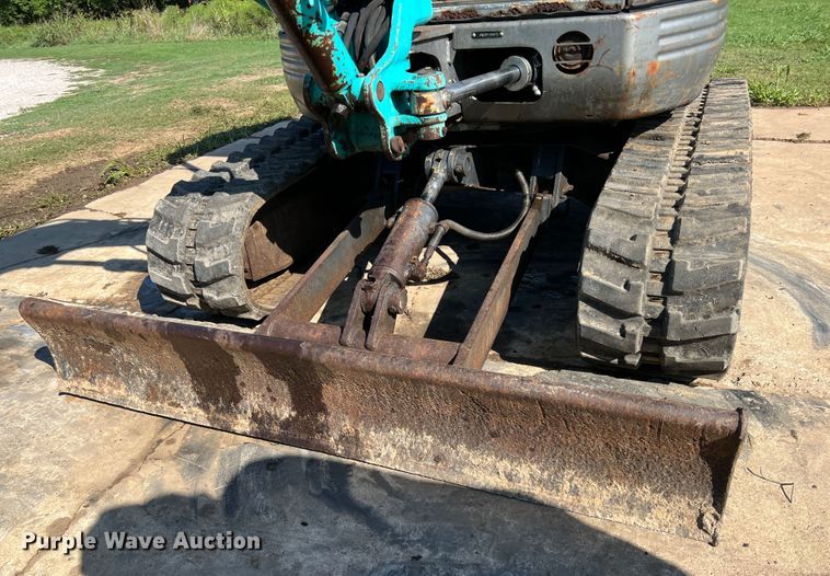 image for item IA9138 Kobelco 35SR  mini excavator