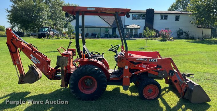 image for item IA9139 1999 Kubota B21  backhoe
