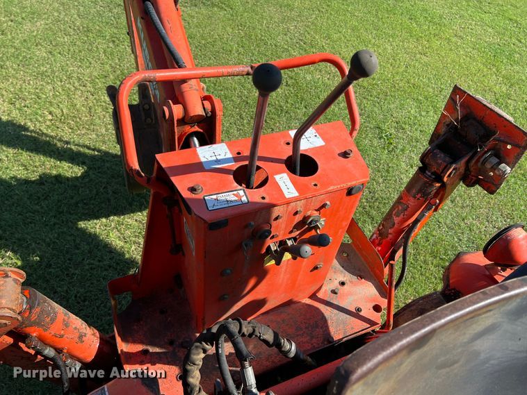 image for item IA9139 1999 Kubota B21  backhoe