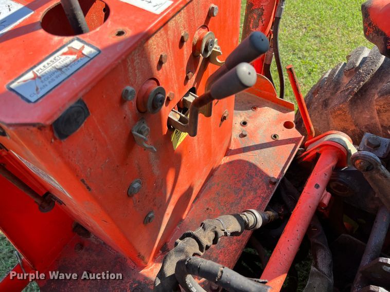 image for item IA9139 1999 Kubota B21  backhoe