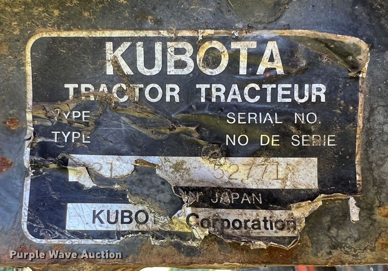 image for item IA9139 1999 Kubota B21  backhoe