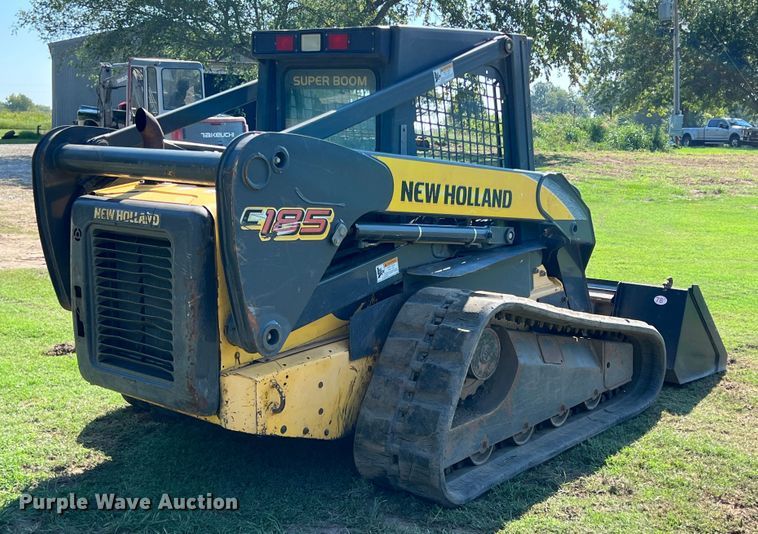 image for item IA9140 2006 New Holland C185  tracked skid steer loader