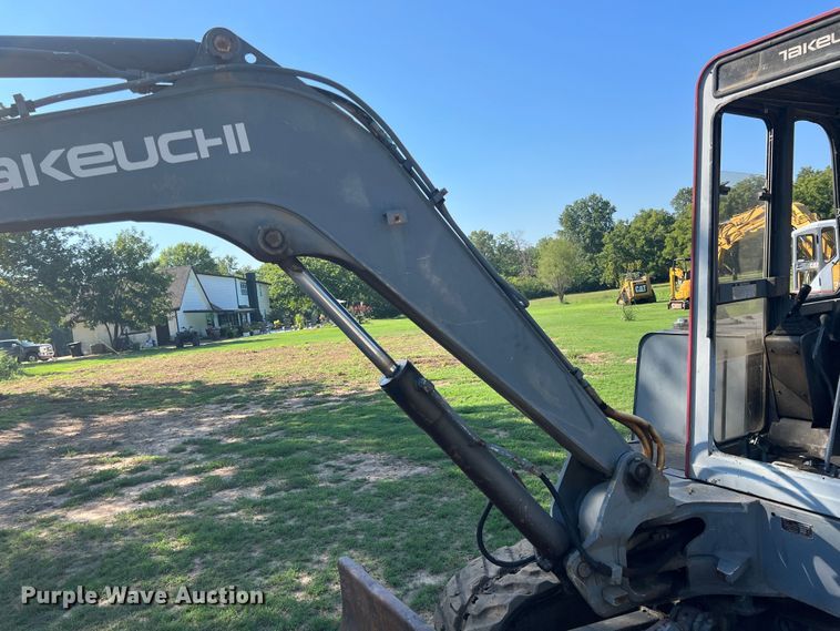 image for item IA9141 1997 Takeuchi TB045  mini excavator