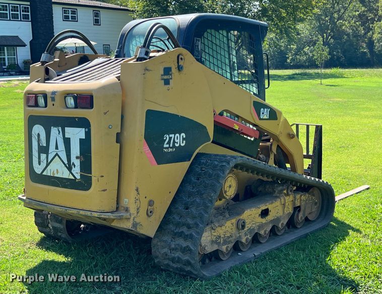 image for item IA9144 2009 Caterpillar 279C  tracked skid steer loader