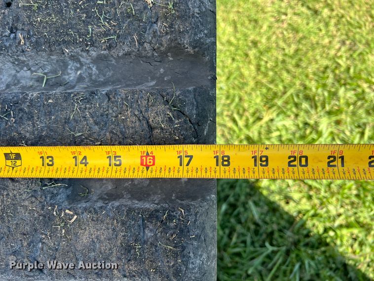 image for item IA9144 2009 Caterpillar 279C  tracked skid steer loader