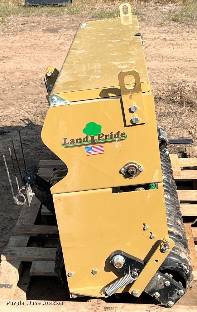 image for item IA9184 Land Pride PS1572  seeder