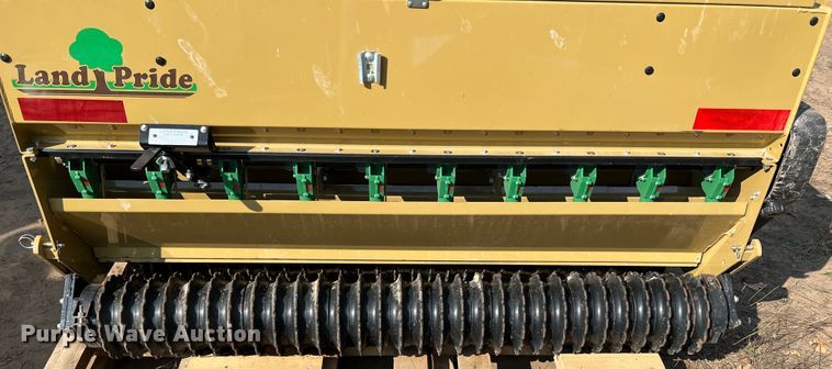 image for item IA9184 Land Pride PS1572  seeder