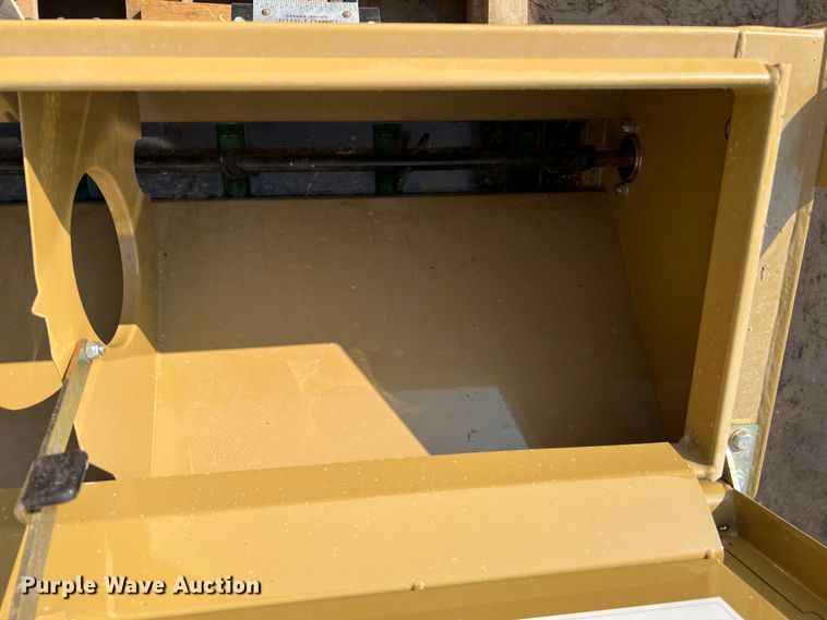 image for item IA9184 Land Pride PS1572  seeder