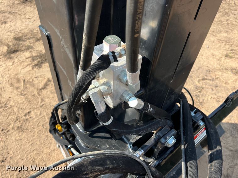 image for item IA9187 Danuser Hammer SM40  skid steer post driver