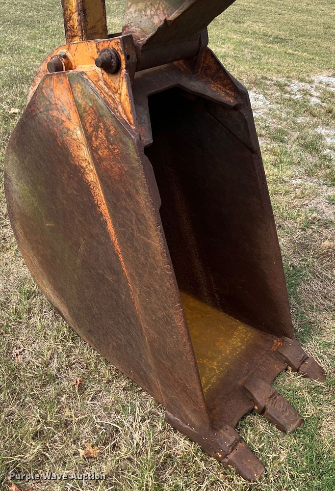 image for item IA9203 1986 Case 880D  excavator