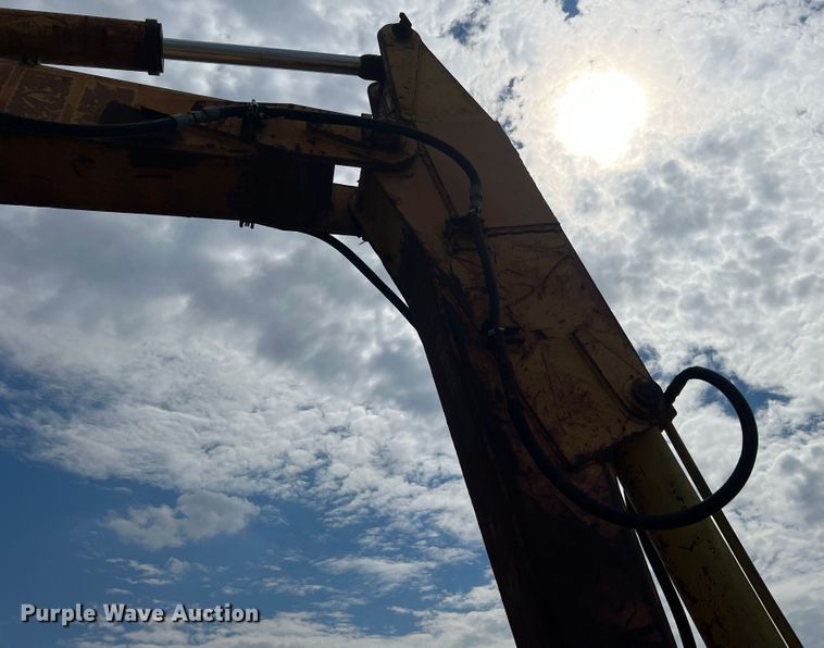 image for item IA9203 1986 Case 880D  excavator