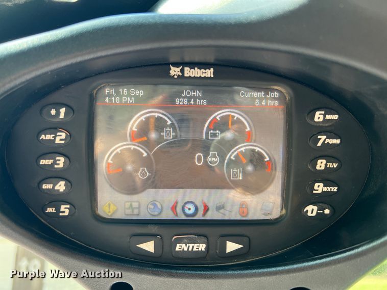 image for item IA9204 2011 Bobcat T870  tracked skid steer loader