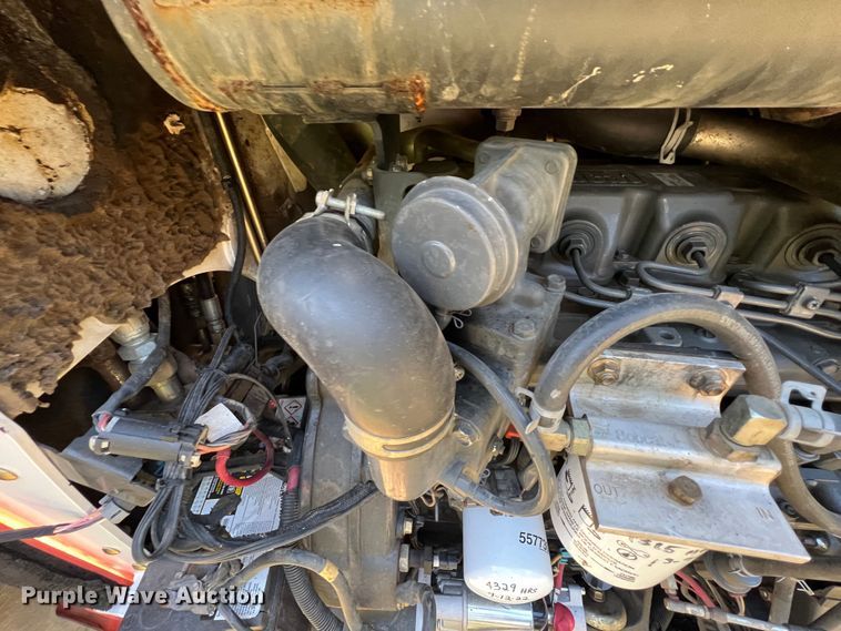 image for item IA9204 2011 Bobcat T870  tracked skid steer loader