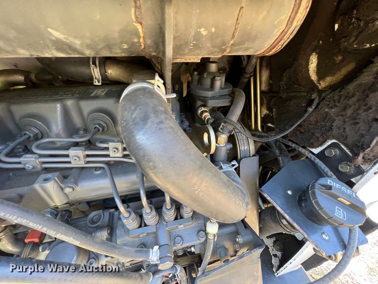 image for item IA9204 2011 Bobcat T870  tracked skid steer loader