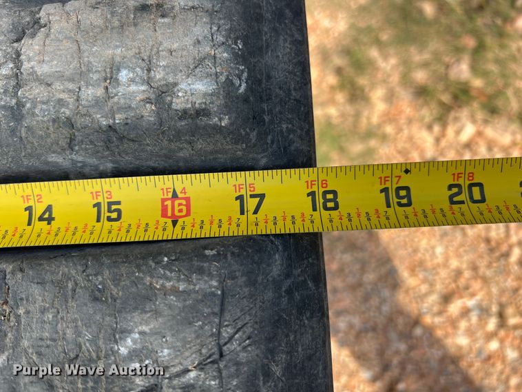 image for item IA9204 2011 Bobcat T870  tracked skid steer loader