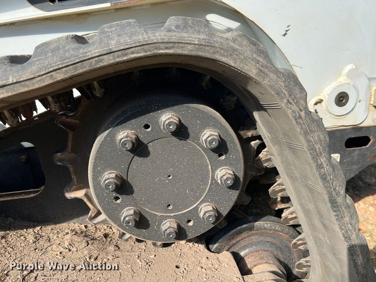 image for item IA9204 2011 Bobcat T870  tracked skid steer loader