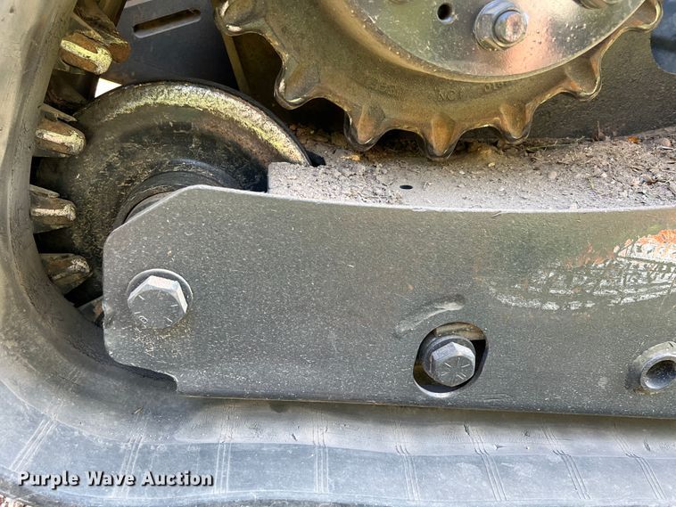 image for item IA9204 2011 Bobcat T870  tracked skid steer loader