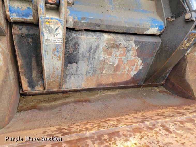 image for item JC9753 2000 Sterling L-Line  refuse truck