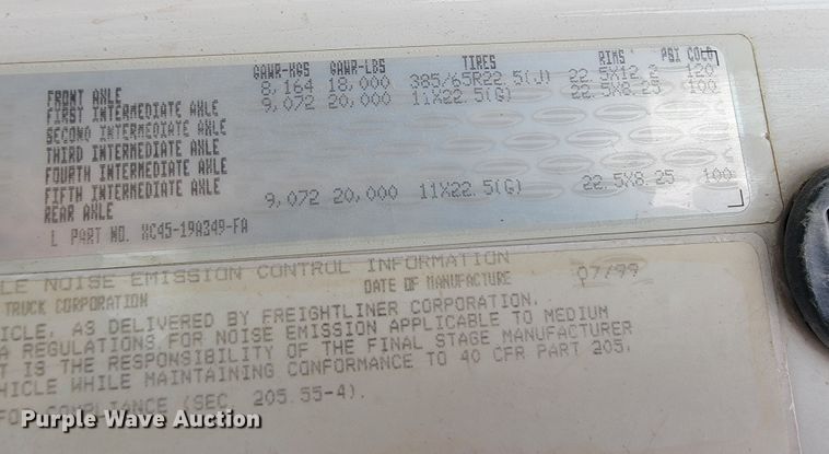 image for item JC9753 2000 Sterling L-Line  refuse truck