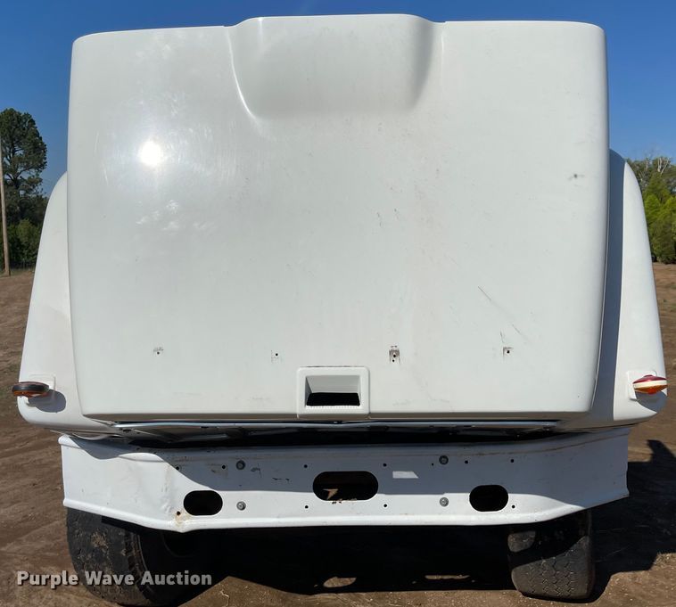 image for item JF9034 1982 International F2554  dump truck