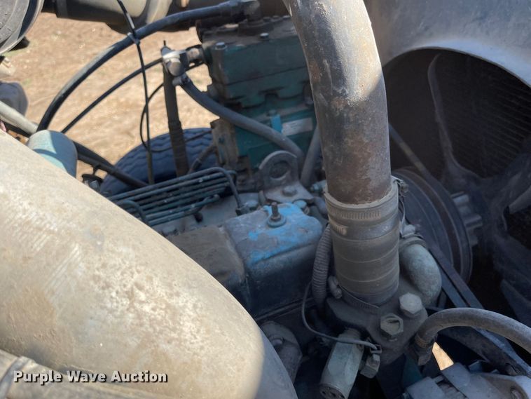 image for item JF9034 1982 International F2554  dump truck