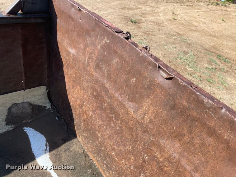 image for item JF9034 1982 International F2554  dump truck