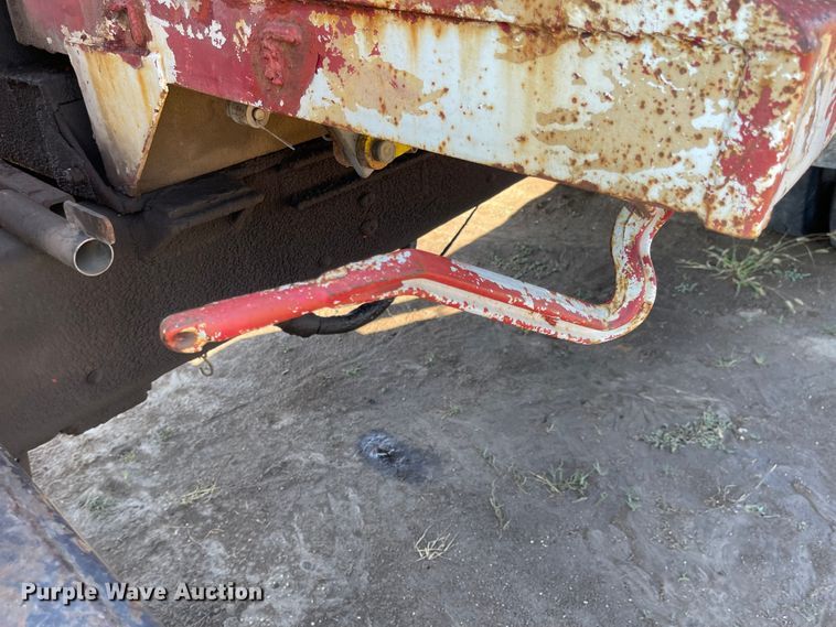 image for item JF9034 1982 International F2554  dump truck