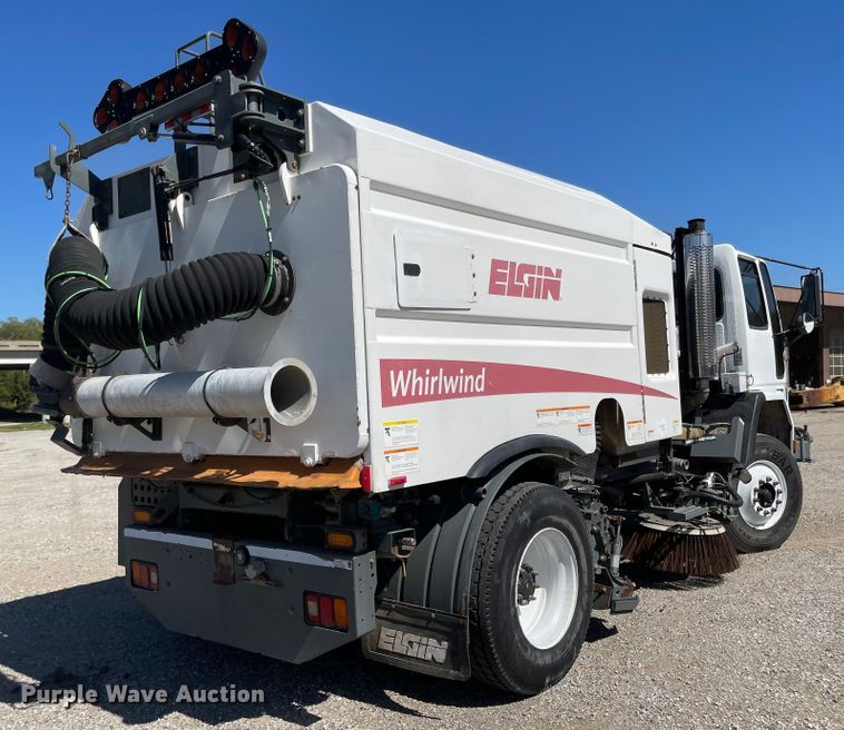 image for item JF9054 2007 Sterling SC8000  street sweeper truck