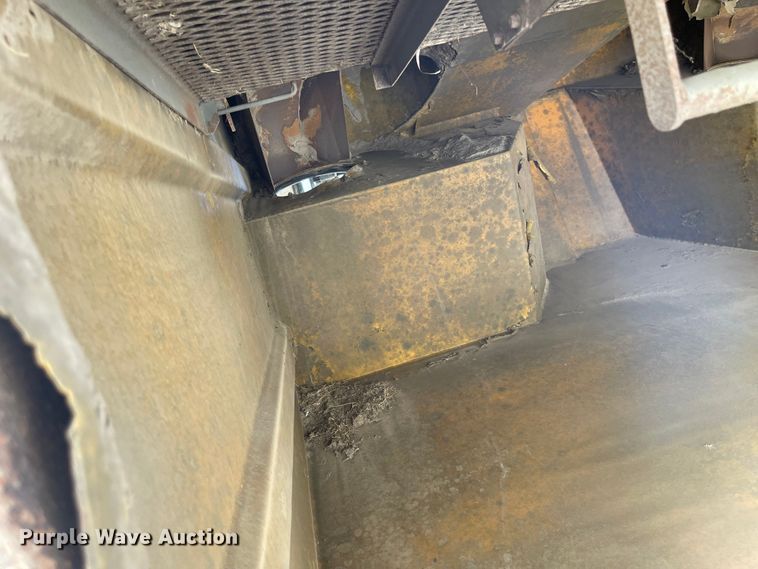 image for item JF9054 2007 Sterling SC8000  street sweeper truck