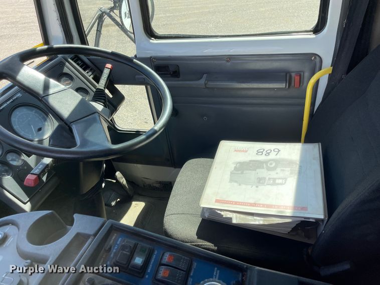 image for item JF9054 2007 Sterling SC8000  street sweeper truck