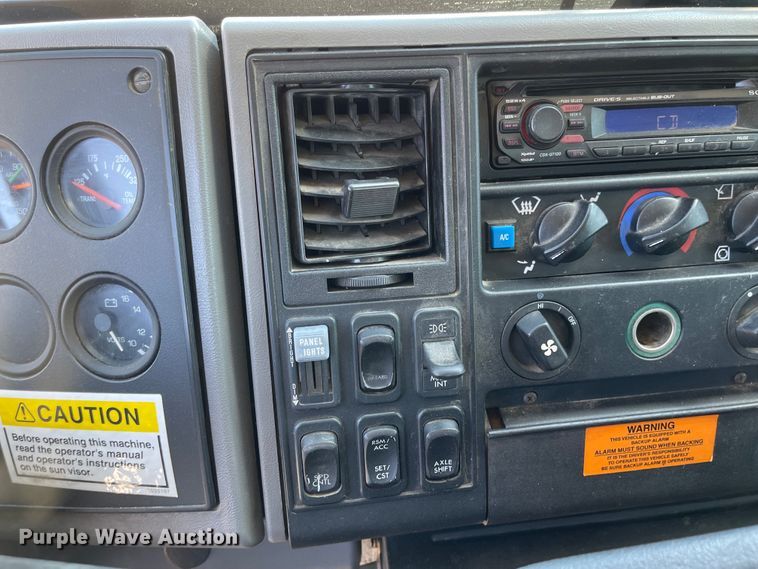 image for item JF9054 2007 Sterling SC8000  street sweeper truck